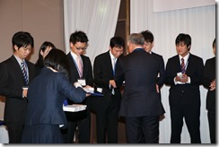 平成25(2013)年度公認会計士試験合格者祝賀会の様子