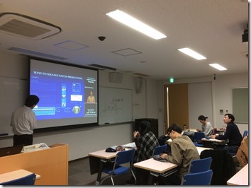 千里山キャンパスで行われたeJIP.mxオフサイト学習：朴先生による自動車産業論の授業 