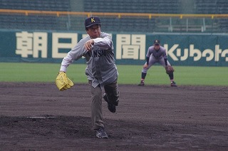 関西学生野球春季リーグ関関戦