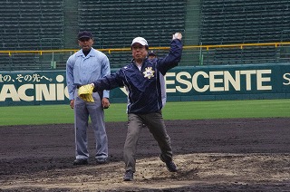 関西学生野球春季リーグ関関戦