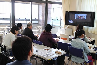 ライティングラボにてテレビ中継による講演会