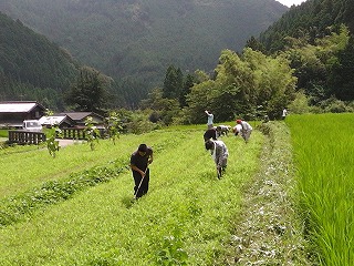 氷上西高等学校の生徒とのコミュニケーションワークショップ