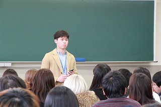 韓国からの学生による挨拶