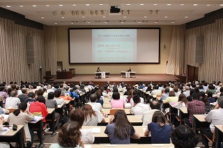 朝井まかて氏講演会