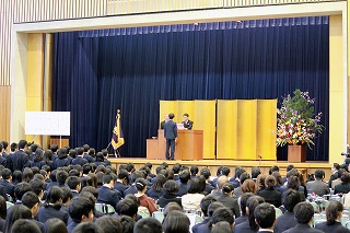 関西大学第一中学校卒業式