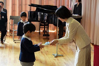 初等部卒業式・幼稚園卒園式