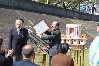 漕艇部進水式