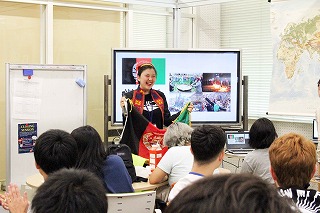 外国語学習スペース「Mi-Room」