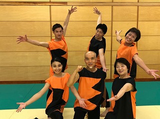 みんなで踊ろう