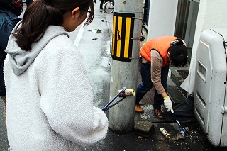 「関大クリーン大作戦～千里山キャンパス周辺の清掃～」を実施