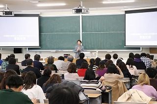関西大学外国語学部10周年記念講演会