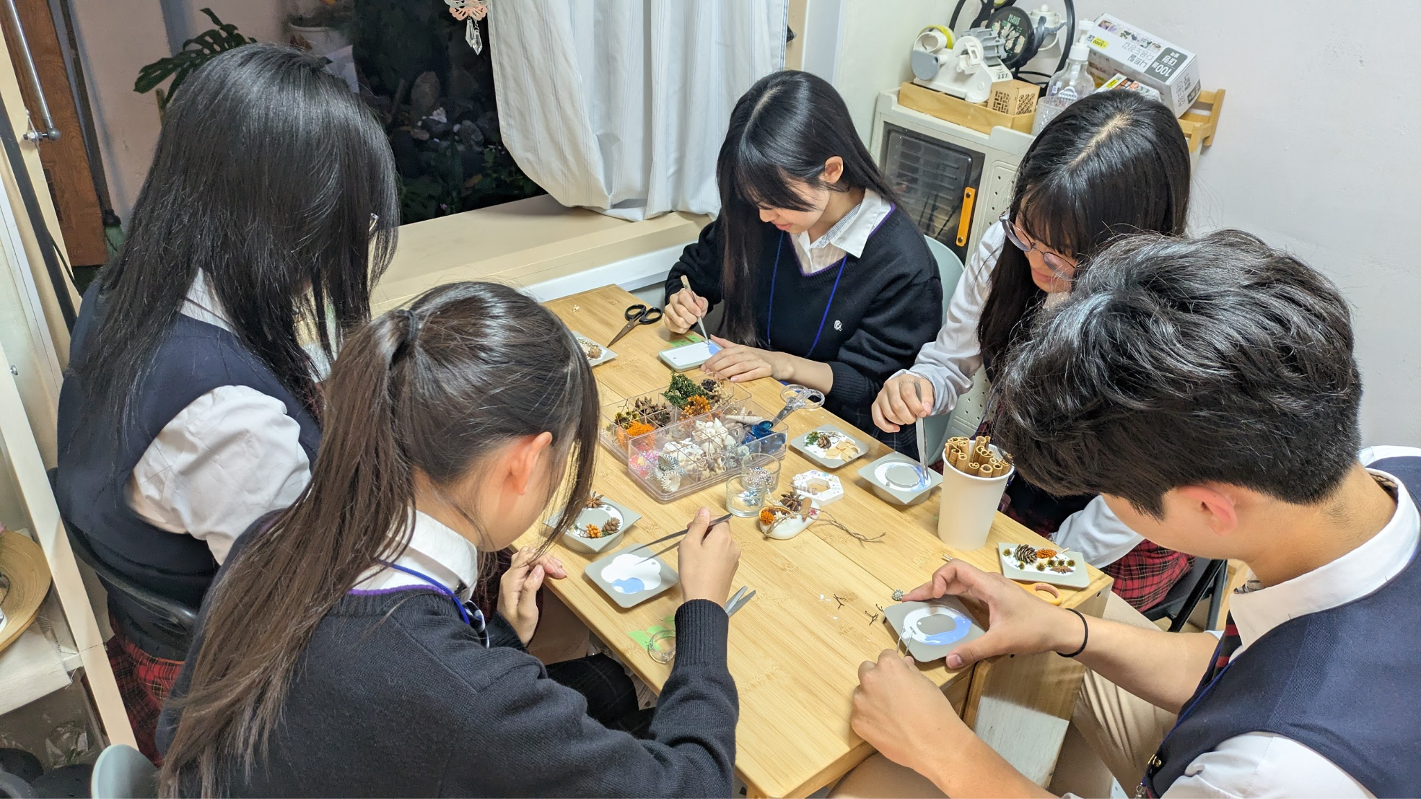 20261012_S12kouryuu17.png