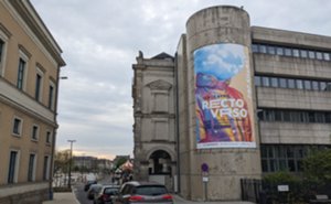 Recto VRso (France).jpg