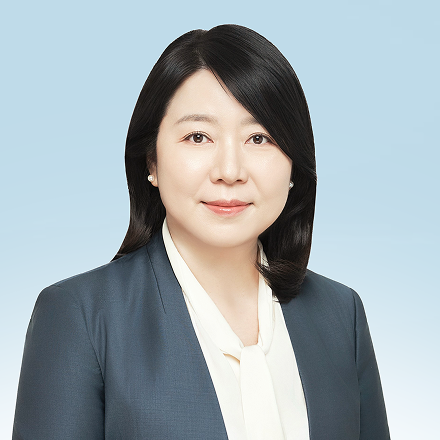 写真:国際アジア学科長 権 南希