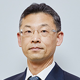 写真:三枝 憲太郎 准教授