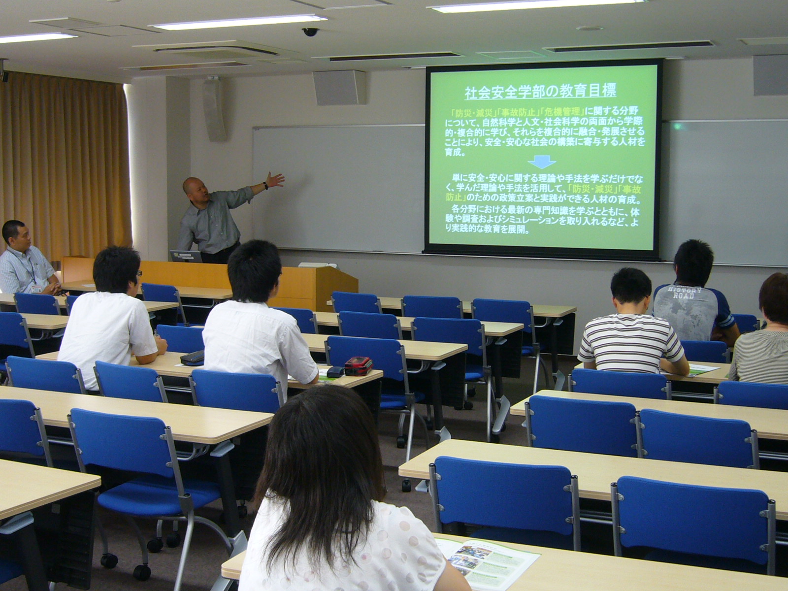 学部紹介【高橋】.JPG