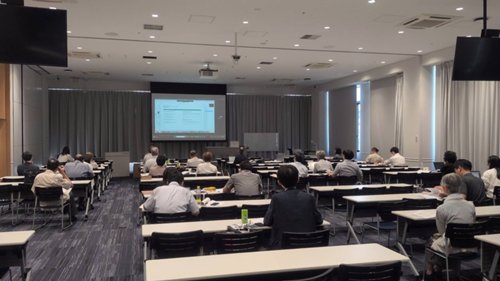 5.会場.jpg