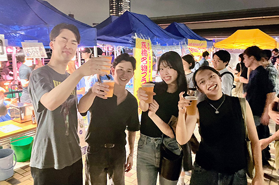 關杯