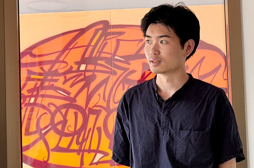 総合情報学部・山口優斗さんの映像作品が万博セルビア館で上映