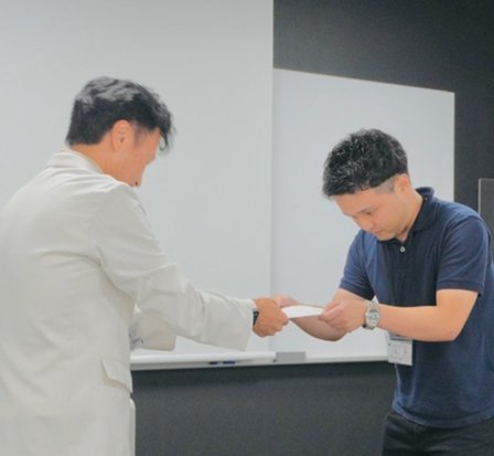 澤口発表賞写真.jpeg