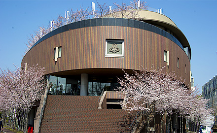 総合学生会館 メディアパーク凜風館