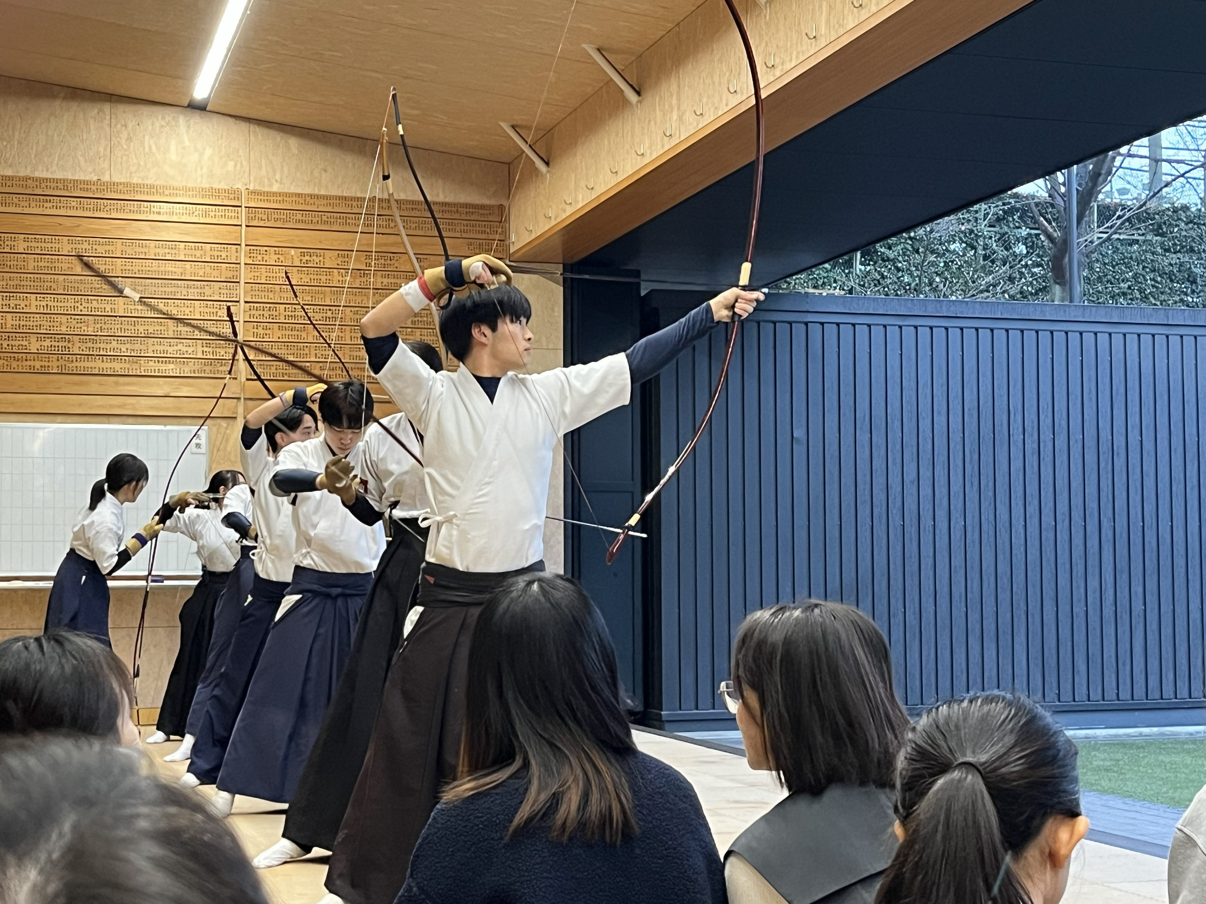 日本事情（弓道） (3).jpg