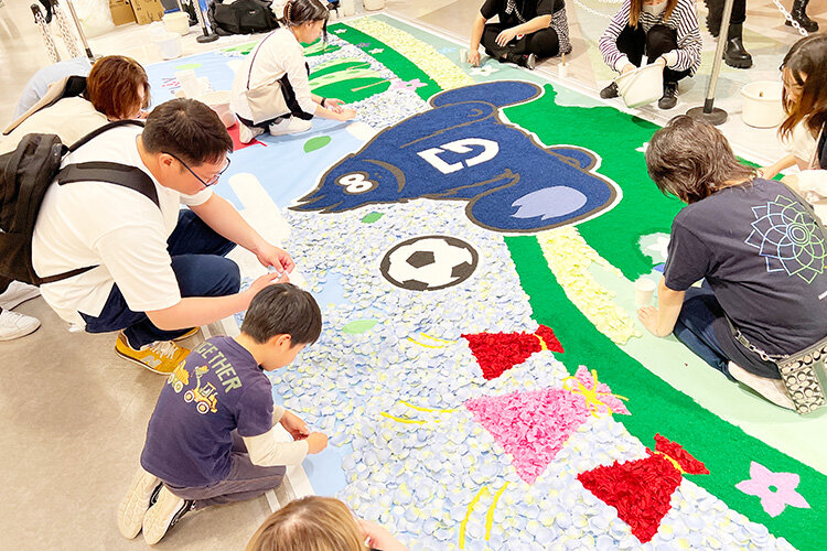 「Osaka Flower Carpet 2024」に本学学生が参加