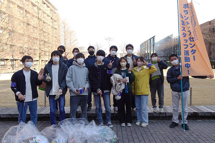 関西大学×法政大学スポーツゴミ拾い