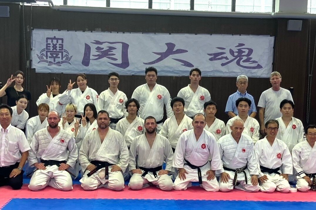 経済・政治研究所公開セミナーを開催
