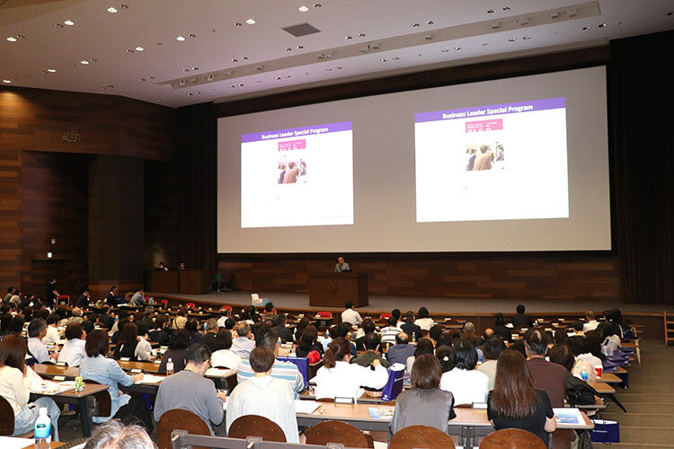 2025年度「父母の一日大学」（教育後援会総会・学部別教育懇談会）を開催