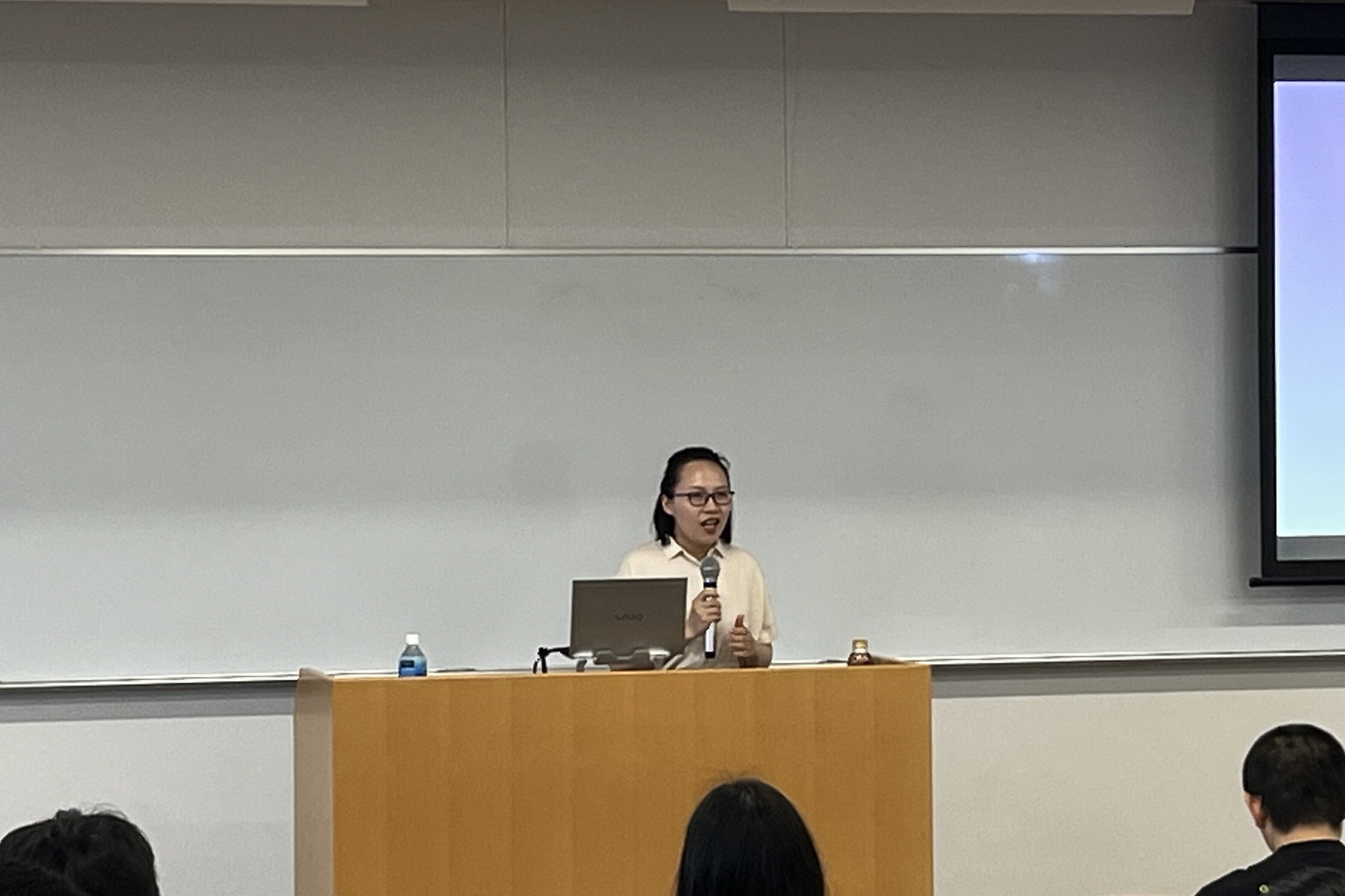 法学部学術講演会を実施