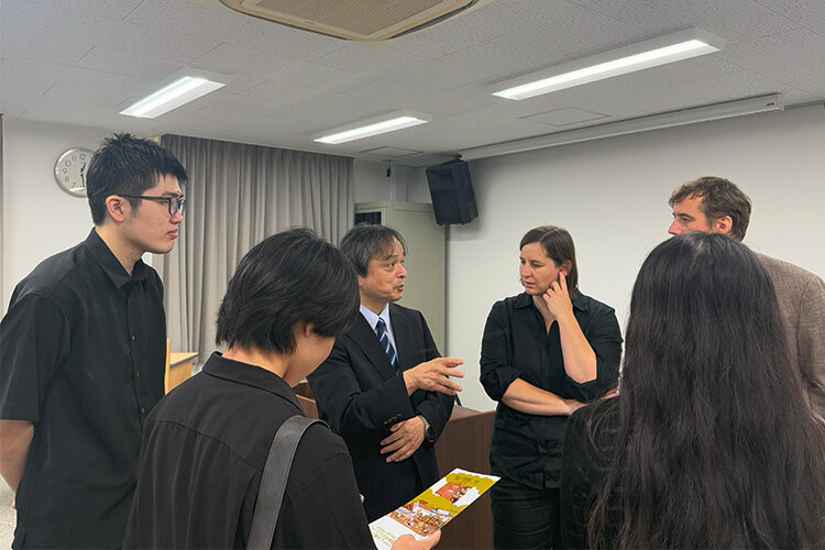 「インタラクティブアート公開上映会」を実施