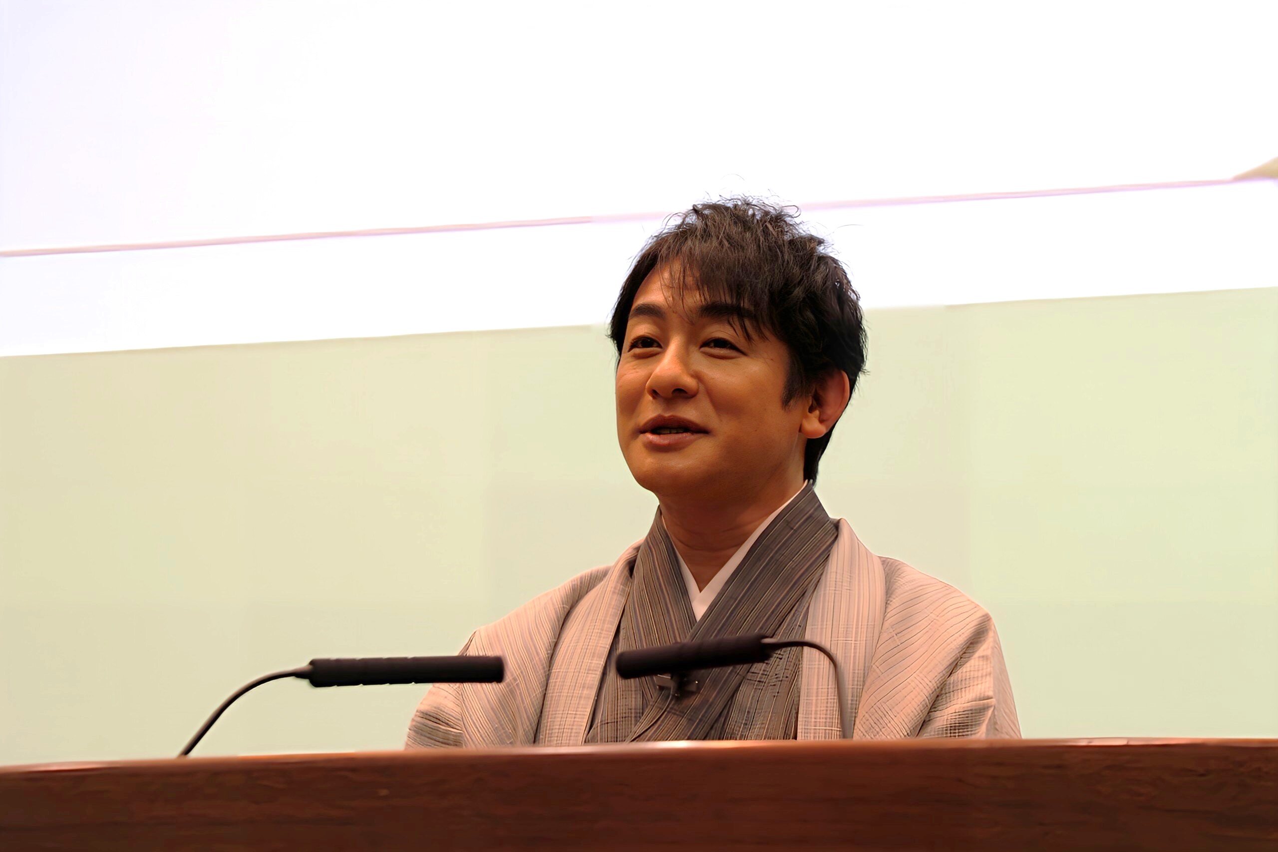 片岡愛之助客員教授講演会を開催