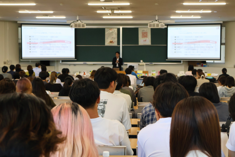 心理学研究科学術講演会