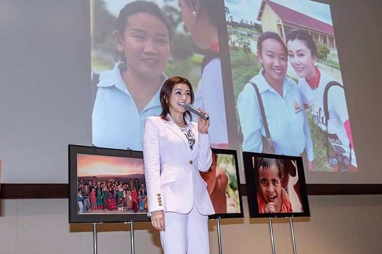 藤原紀香さん特別講演会
