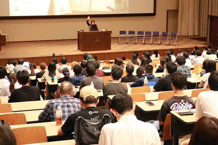 落合陽一客員教授による講演会を実施