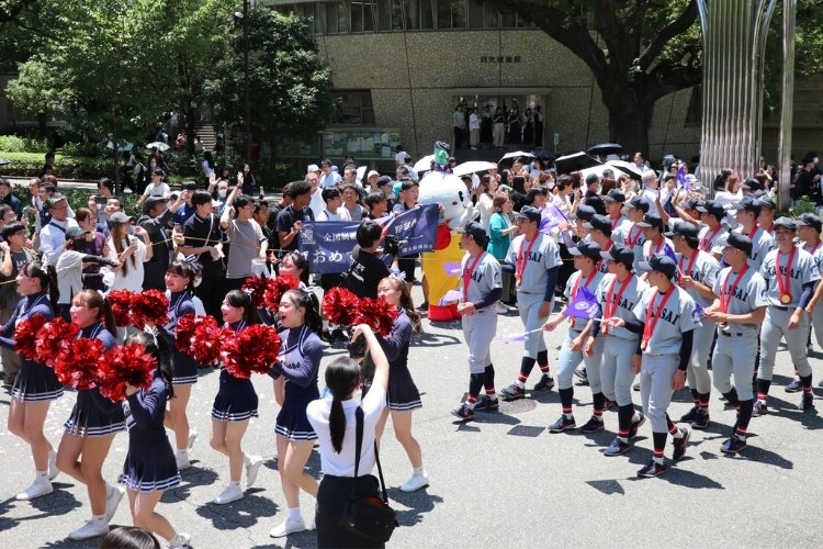 全日本大学野球選手権優勝パレード