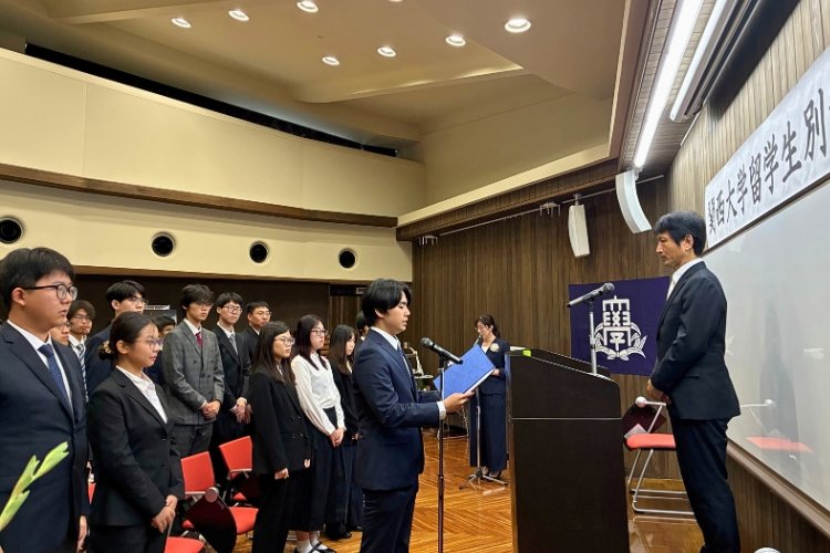 関西大学留学生別科入学式