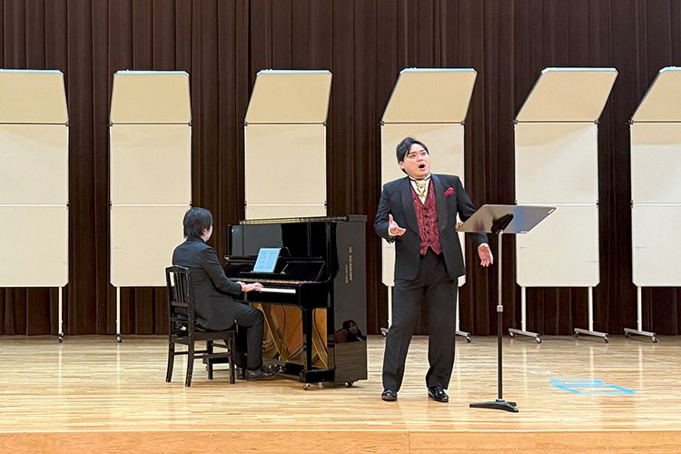 髙谷光信氏による客員教授講演会を開催