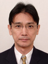 兼清 泰明