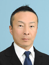 山本 健