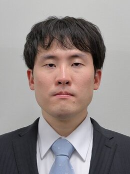 権 裕煥