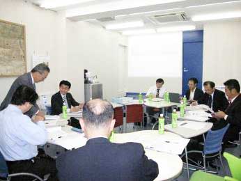 「東大阪地域の中小企業集積における立地の変化」研究会写真2