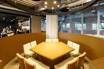 イノベーション創生センター1F　ミーティングスペース