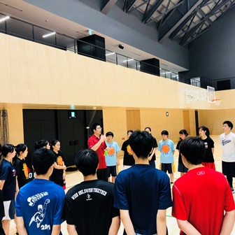 20180730_basketballClinic01.jpg