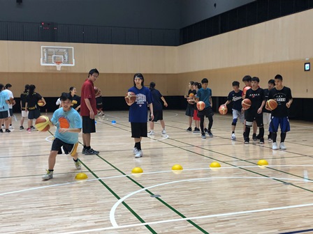 20180730_basketballClinic02.jpg