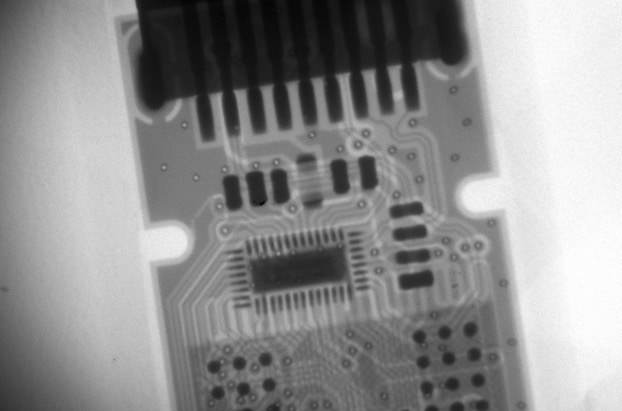 X線イメージング技術による電子デバイス内部の可視化。